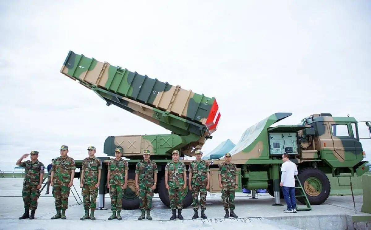 皇冠welcome注册账号_红旗-12瞄准F-16后皇冠welcome注册账号，泰国鹰狮战机出击，中方明确没给柬埔寨武器