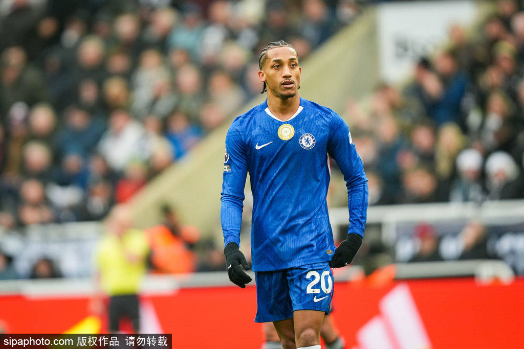 皇冠信用网代理电话_观战台：曼联恶战纽卡+切尔西火拼维拉 曼城冲八连胜